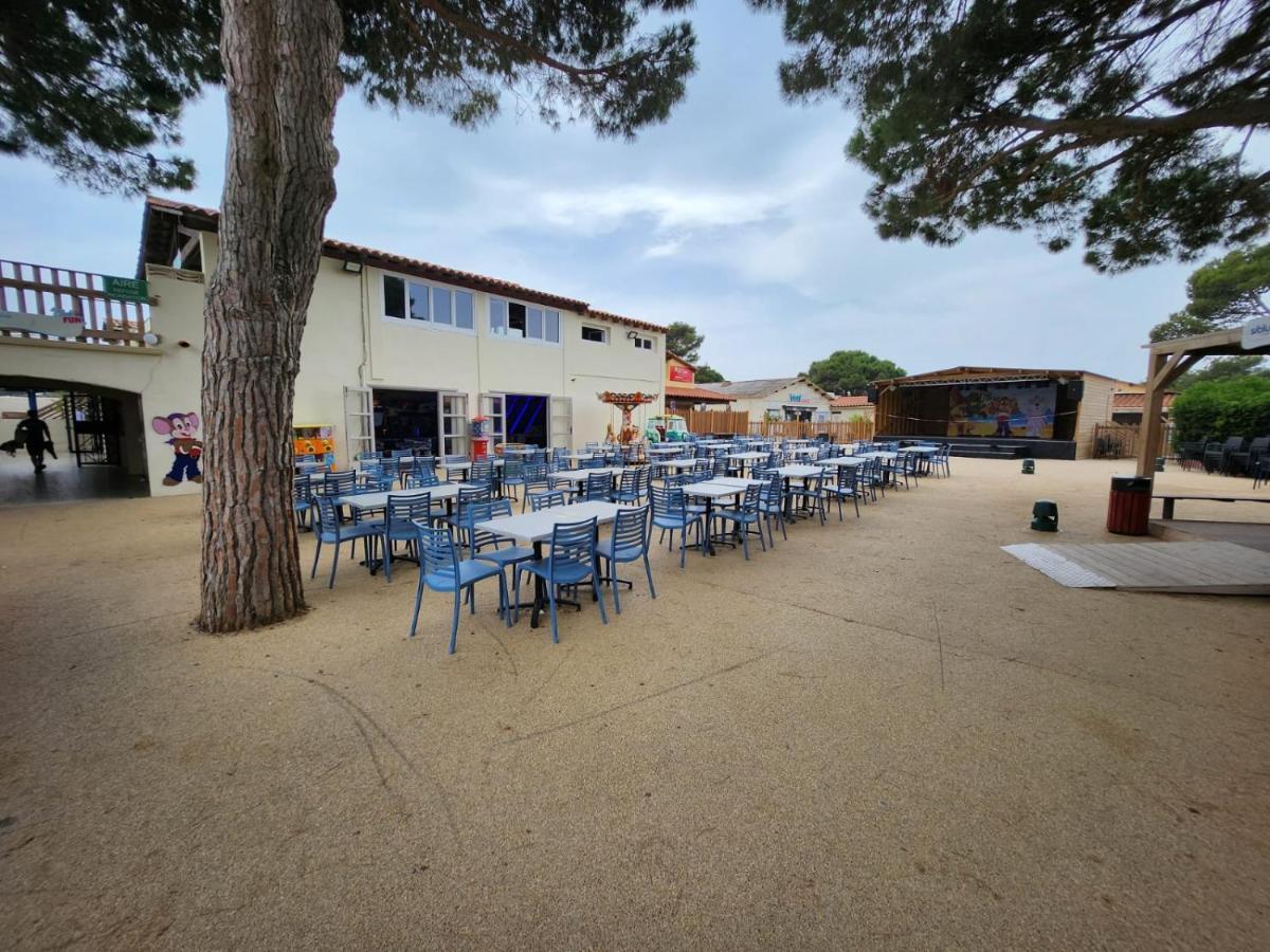 Muriel Le Mar Estang Canet-en-Roussillon Exteriör bild